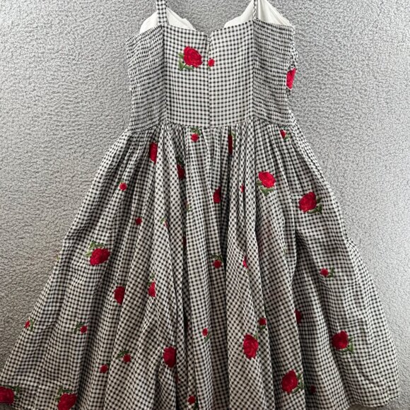 UNIQUE VINTAGE Golightly Sundress Rose Embroidered Black Gingham Cotton Dress - Picture 4 of 11